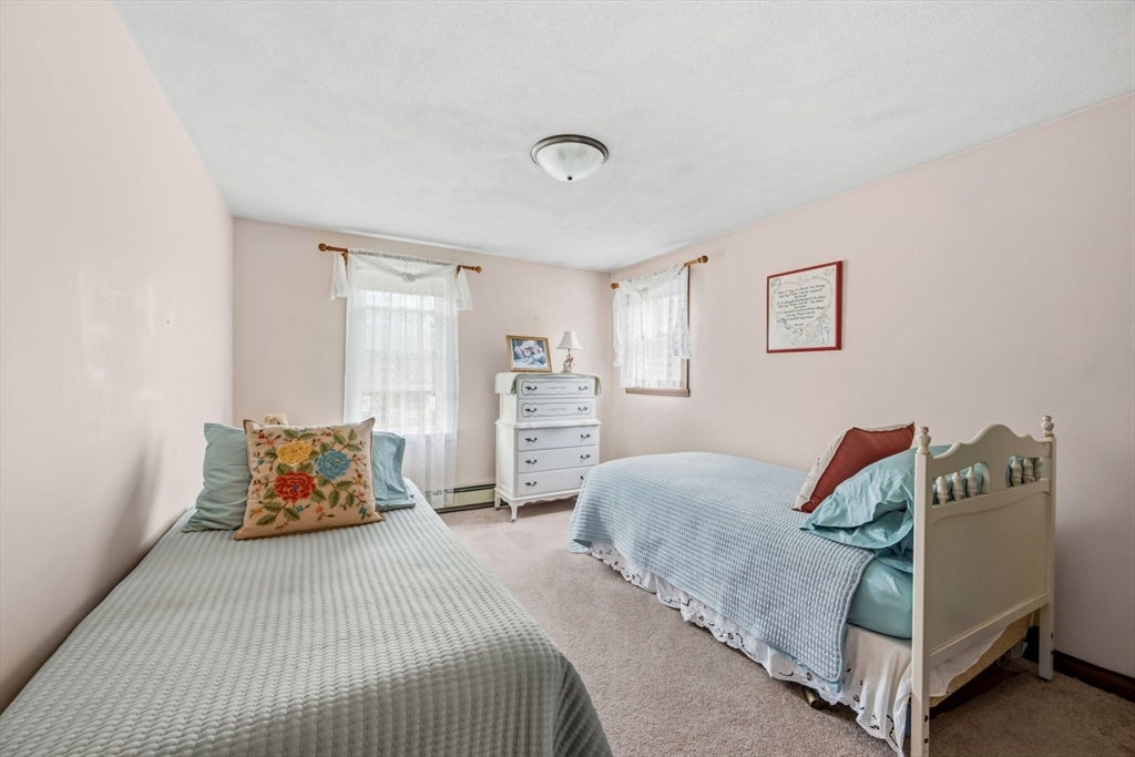 17 Woodlawn Ave, Holbrook, MA, 17 Woodlawn Ave, Holbrook, MA Photo #23