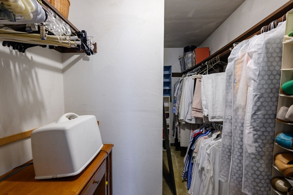 17 Woodlawn Ave, Holbrook, MA, 17 Woodlawn Ave, Holbrook, MA Photo #19