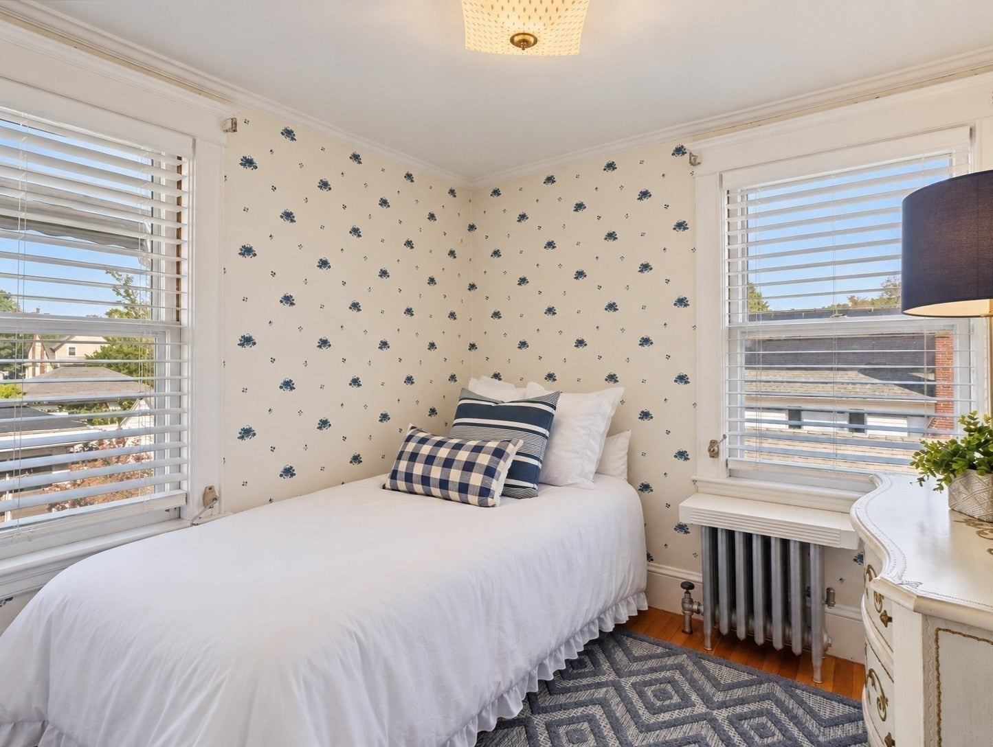 57 Cumberland Cir, Lynn, MA Photo #23