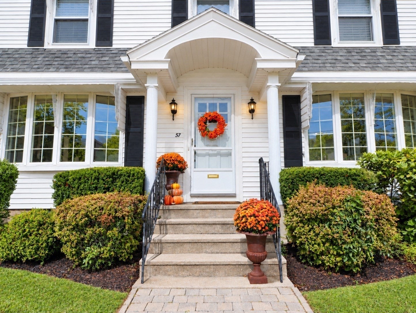 57 Cumberland Cir, Lynn, MA Photo #2