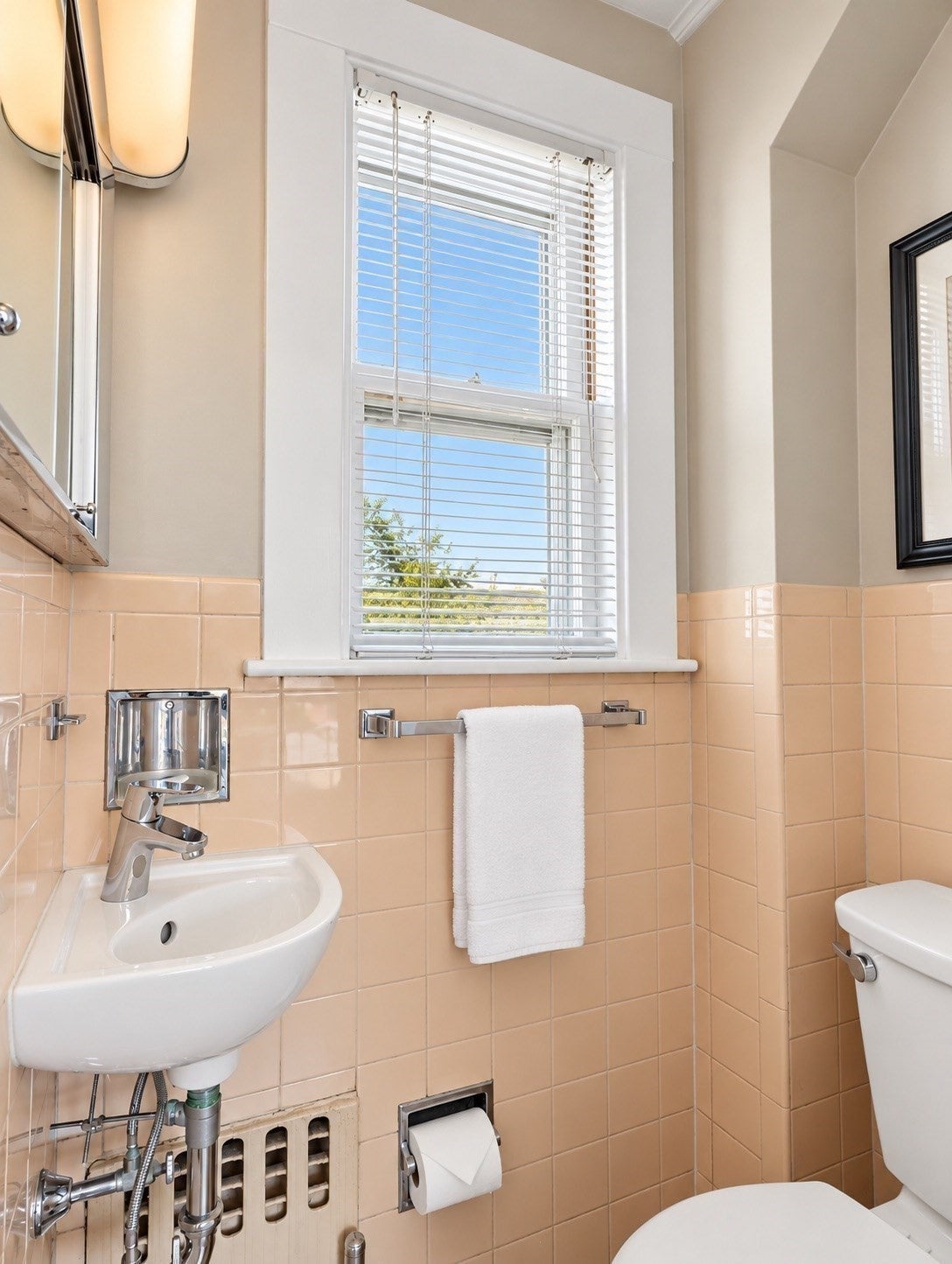 57 Cumberland Cir, Lynn, MA Photo #14