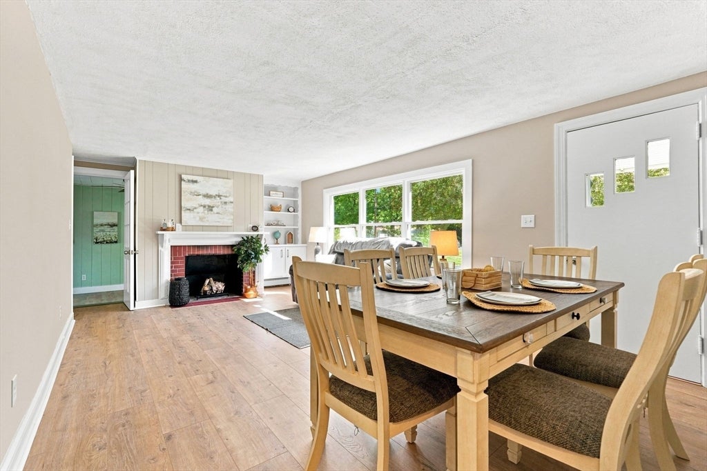 331 Valley View Dr, Westfield, MA, 331 Valley View Dr, Westfield, MA Photo #8