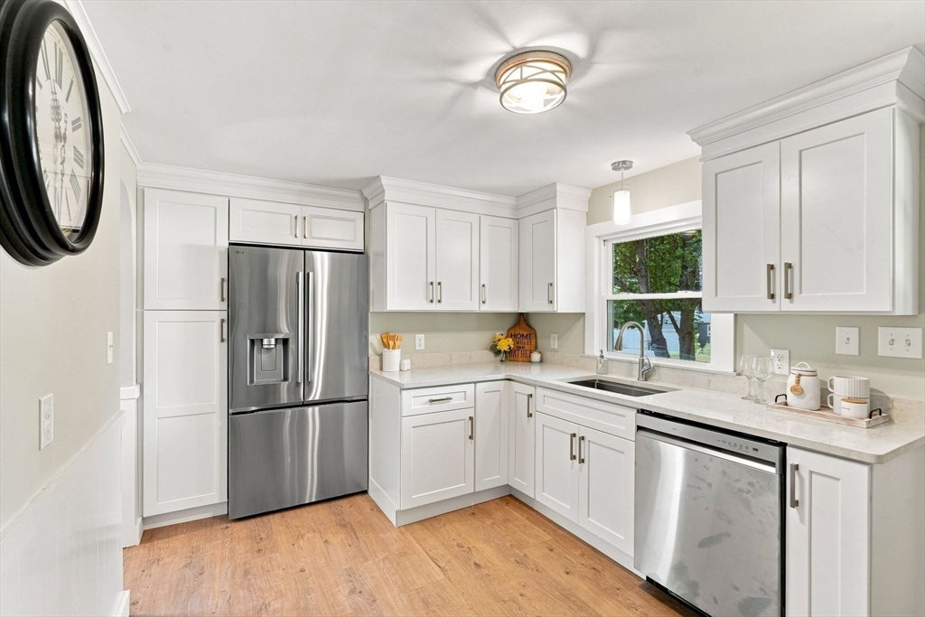 331 Valley View Dr, Westfield, MA, 331 Valley View Dr, Westfield, MA Photo #5