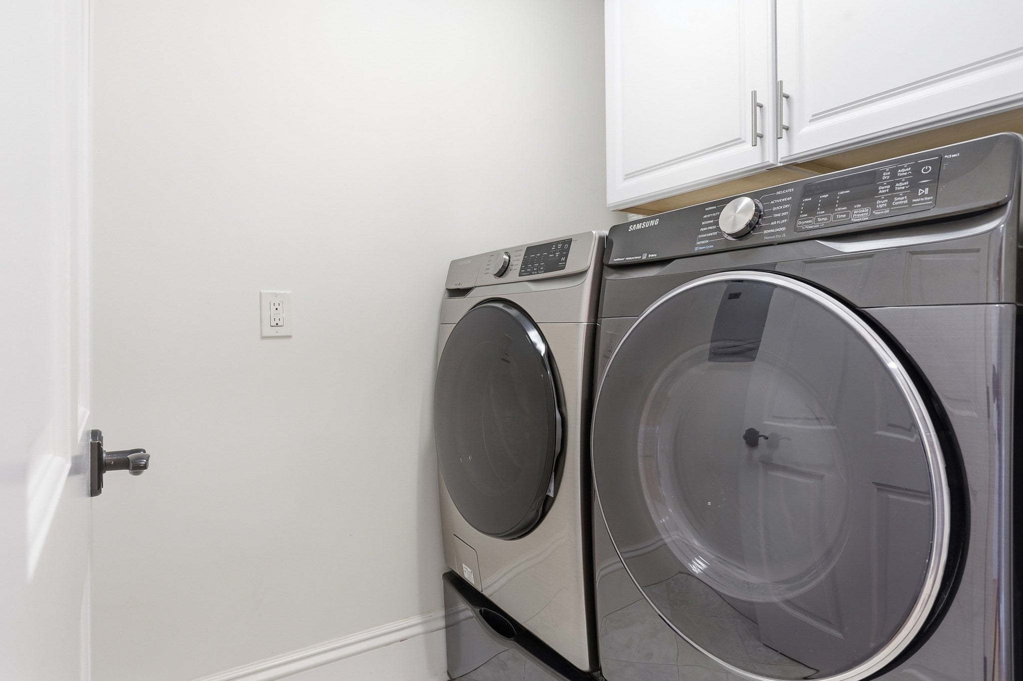 440 Concord Road, Bedford, MA, 440 Concord Road, Bedford, MA Photo #28
