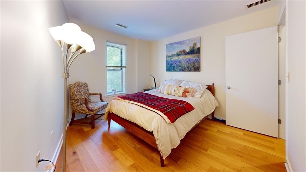 20 Chestnut St #304, Cambridge, MA Photo #13
