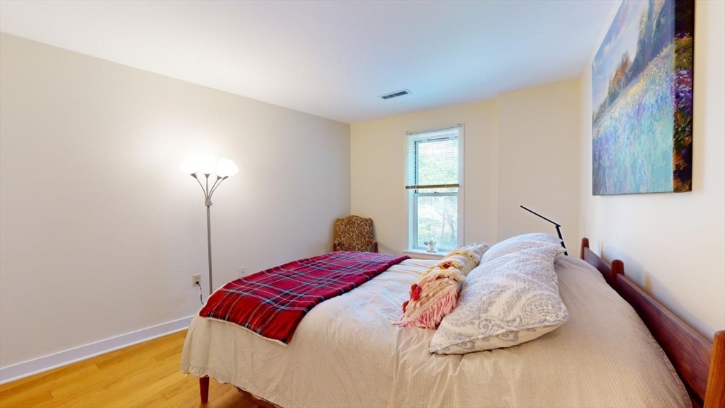 20 Chestnut St #304, Cambridge, MA Photo #14