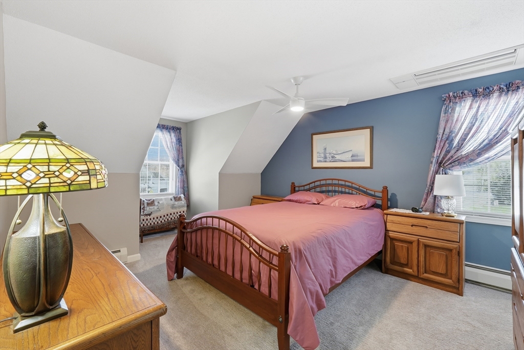 10 Horseshoe Lane, Clinton, MA Photo #21