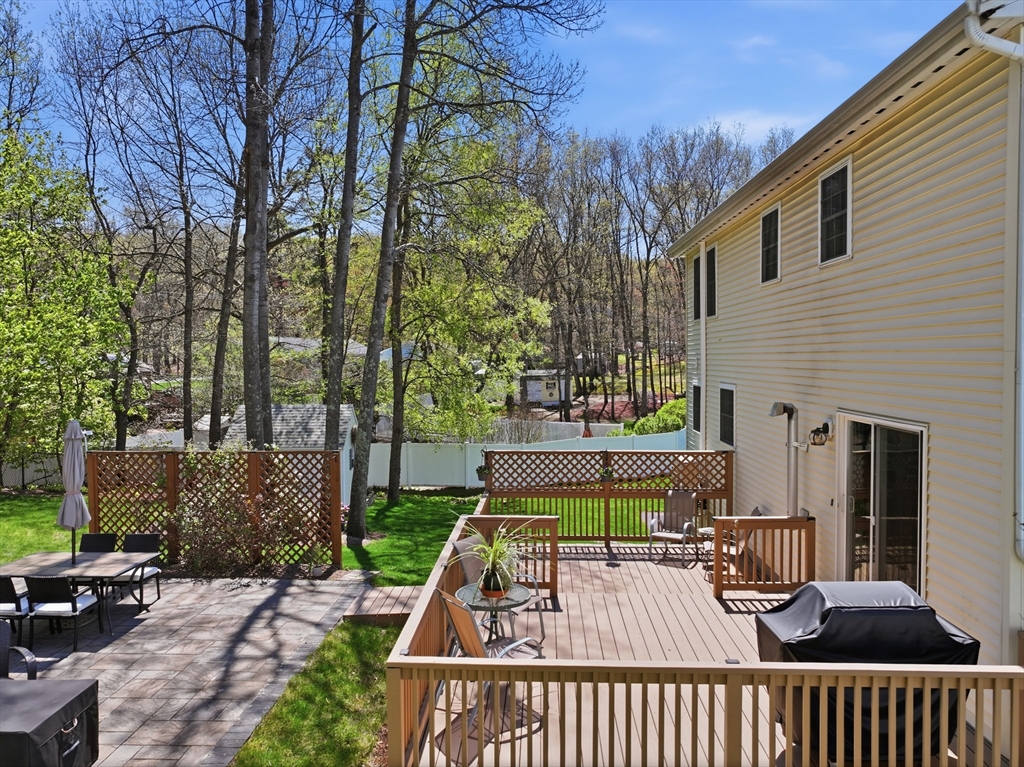 10 Horseshoe Lane, Clinton, MA Photo #36