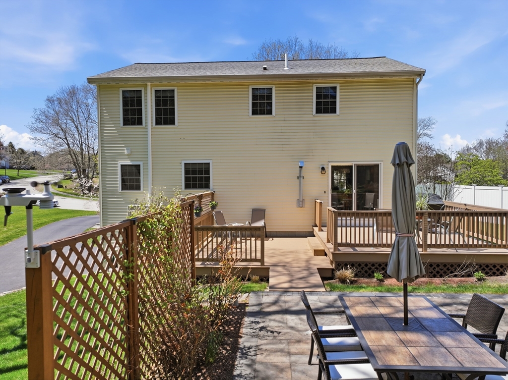10 Horseshoe Lane, Clinton, MA Photo #34