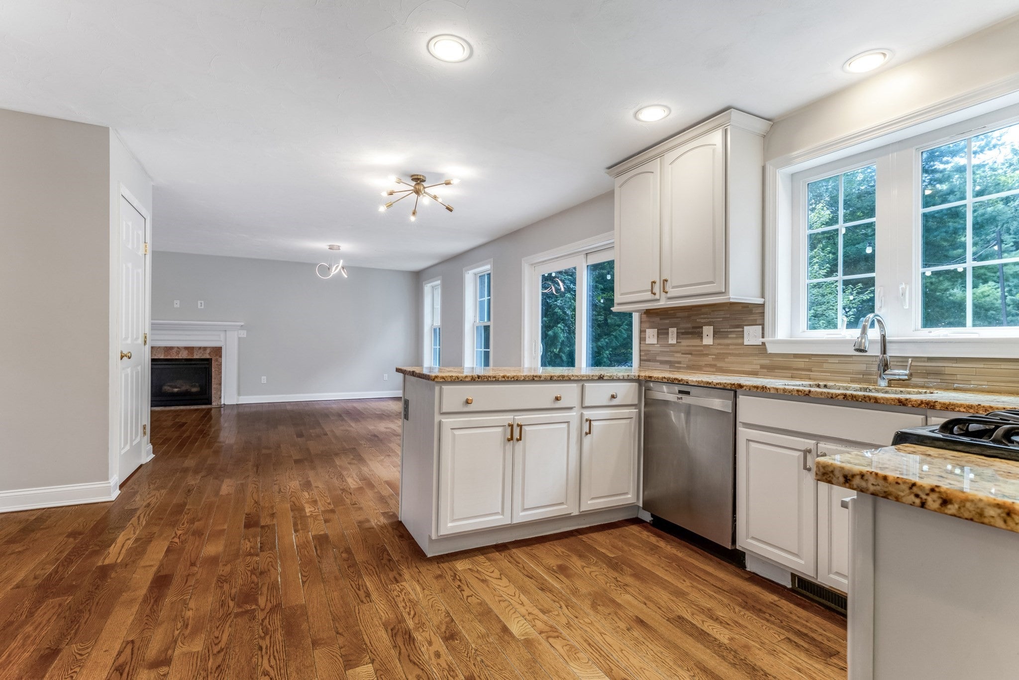 32 Adams St, Foxboro, MA, 32 Adams St, Foxboro, MA Photo #10