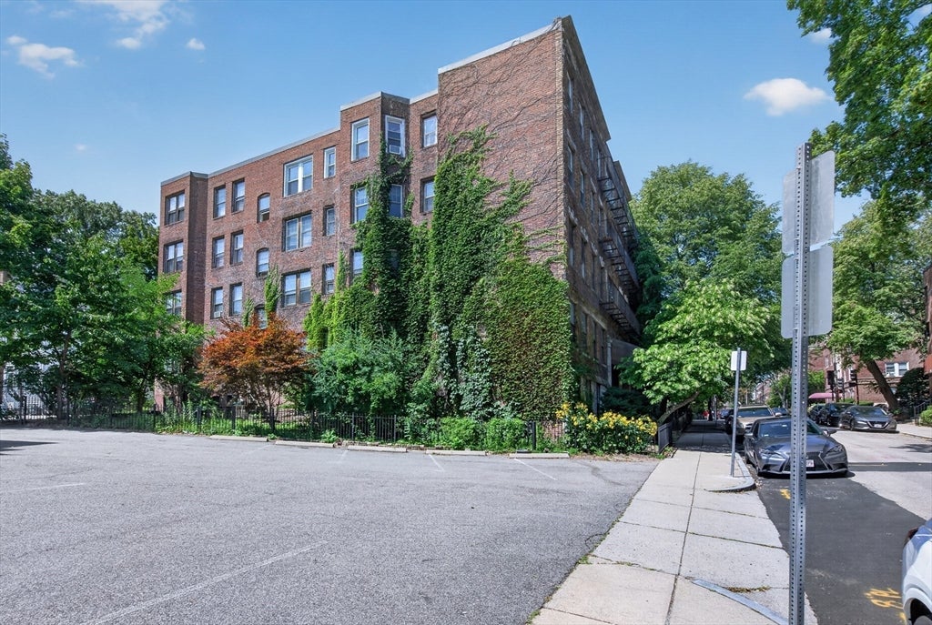 70 Strathmore Road #10B, Boston, MA Photo #22
