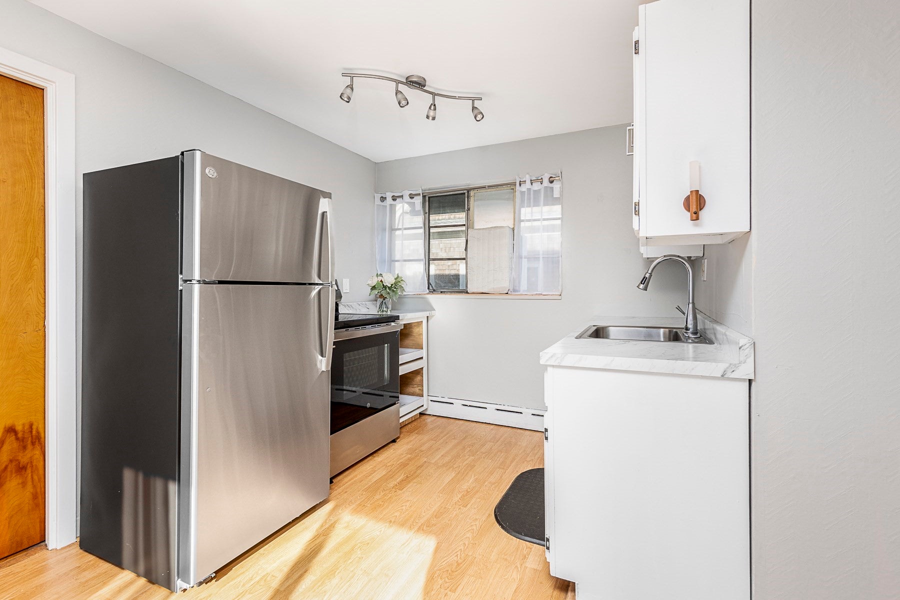 330 Humphrey Street #1, Swampscott, MA Photo #11