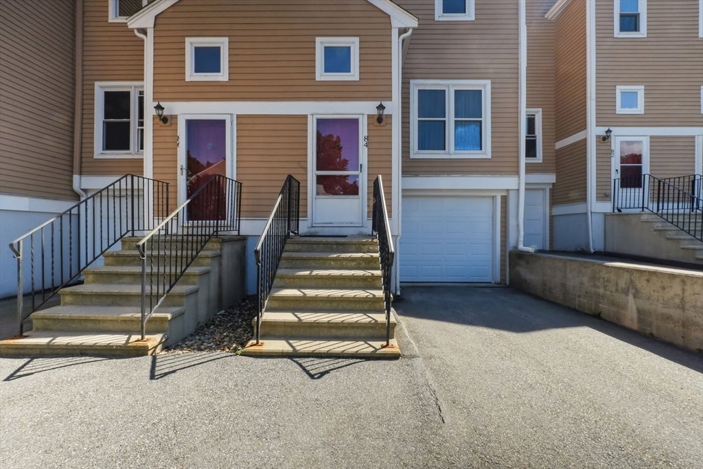 84 Camelot Drive 84