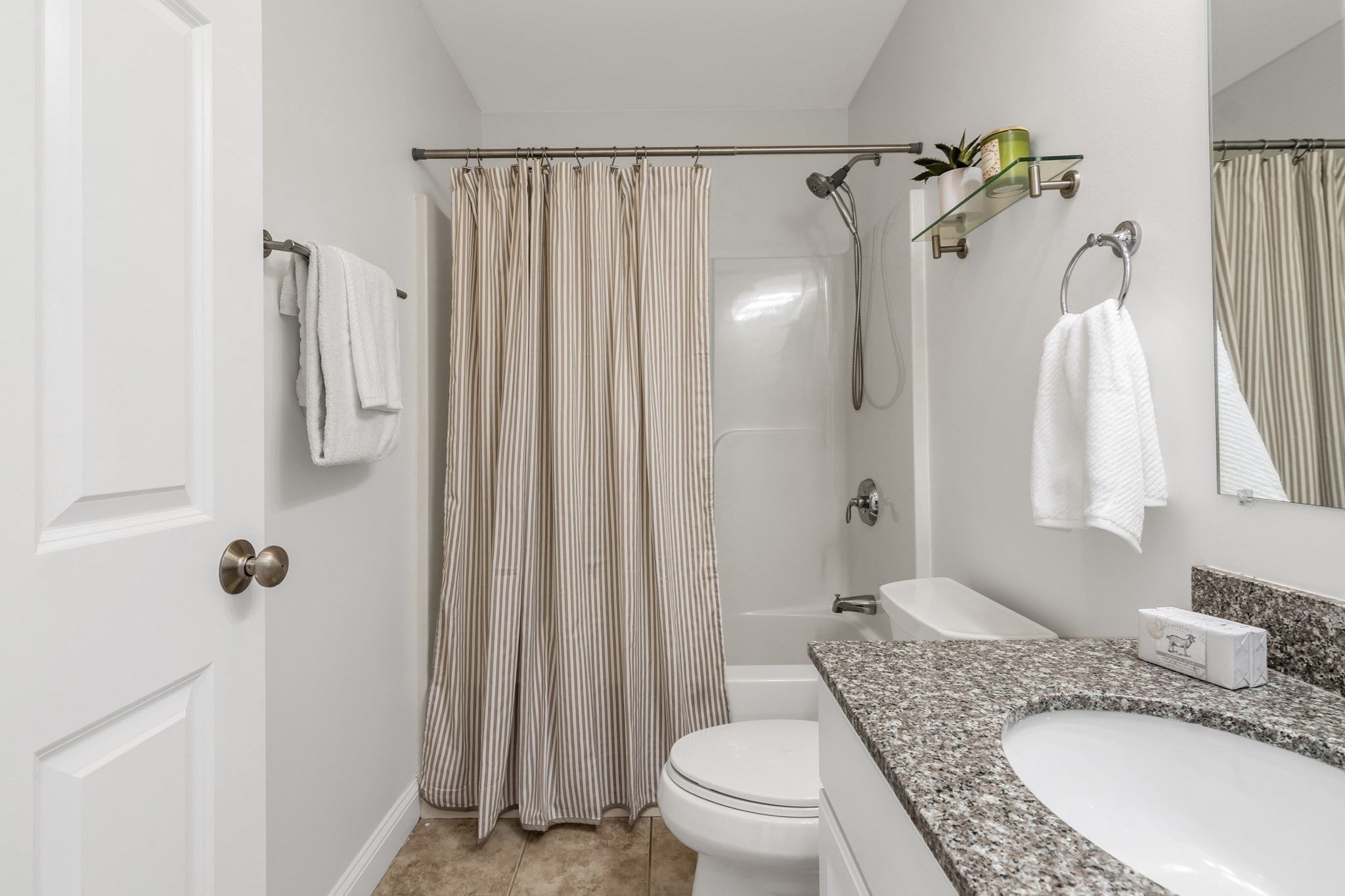 1 Kerrigan Way, Woburn, MA Photo #20