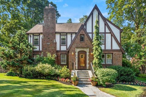 46 Ellis Road Newton MA 02465