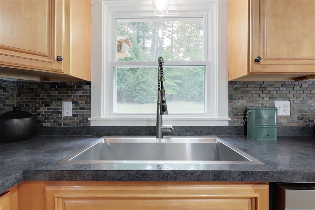 209 Mason Rd