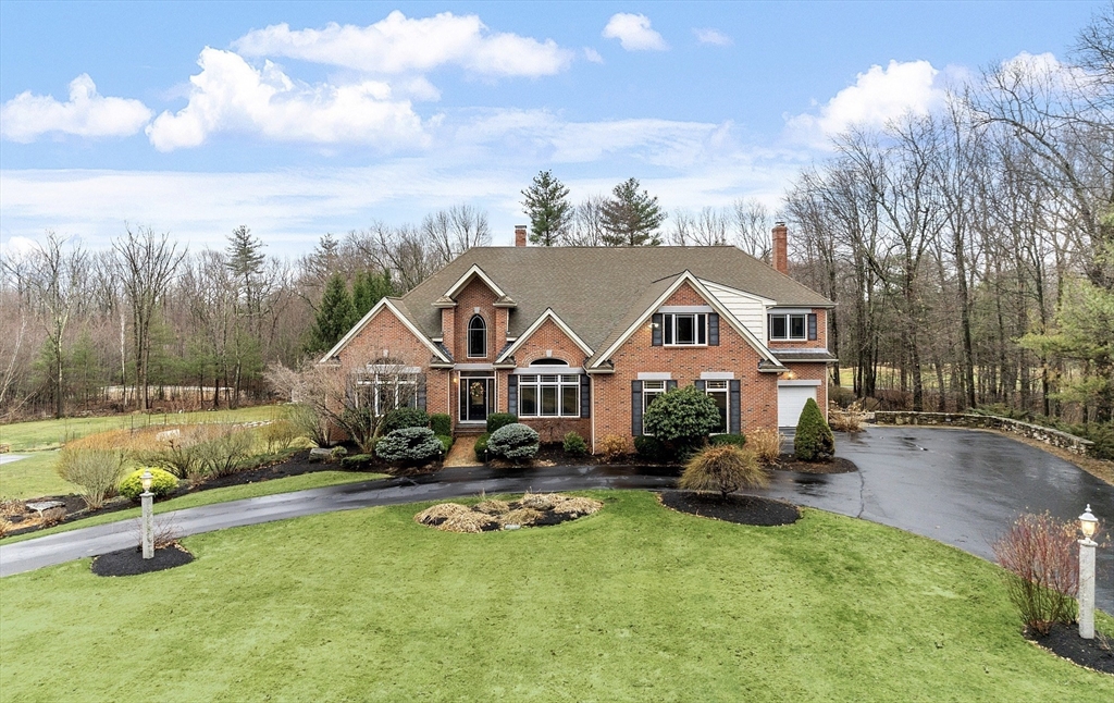 17 Sandy Ridge Road