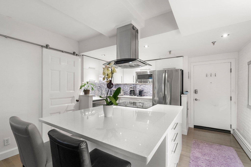 165 Beacon Street 2