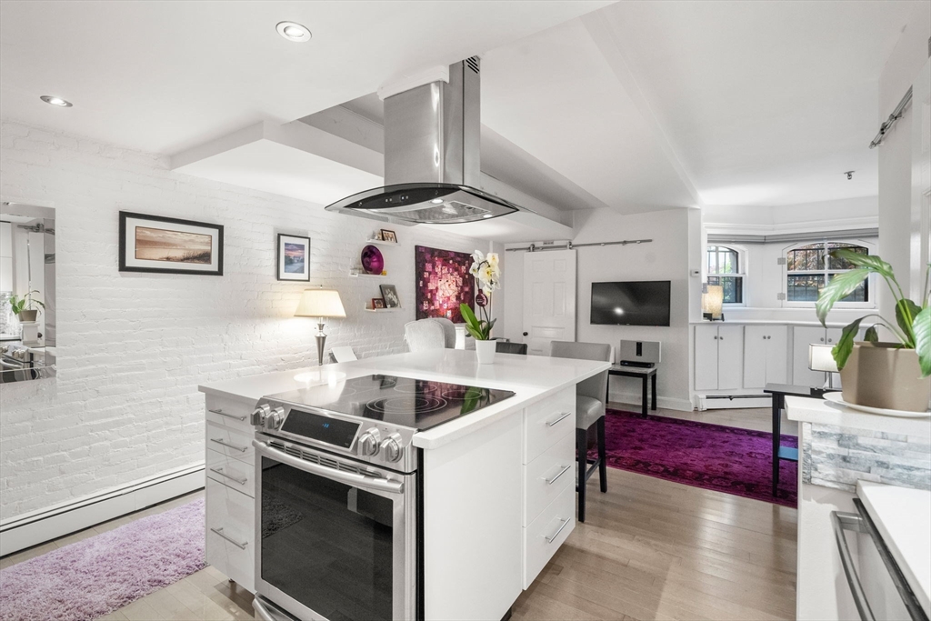 165 Beacon Street 2