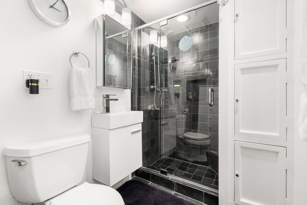 165 Beacon Street #2, Boston, MA Photo #14