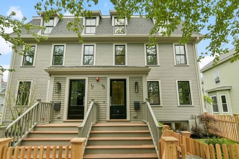 Photo of 15 Pleasant Street #1, Cambridge, MA 02139 (MLS # 73164150)