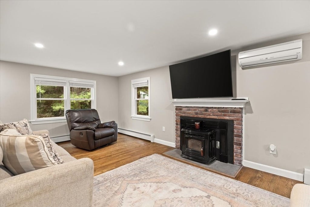 46 Harvard St, Halifax, MA, 46 Harvard St, Halifax, MA Photo #18