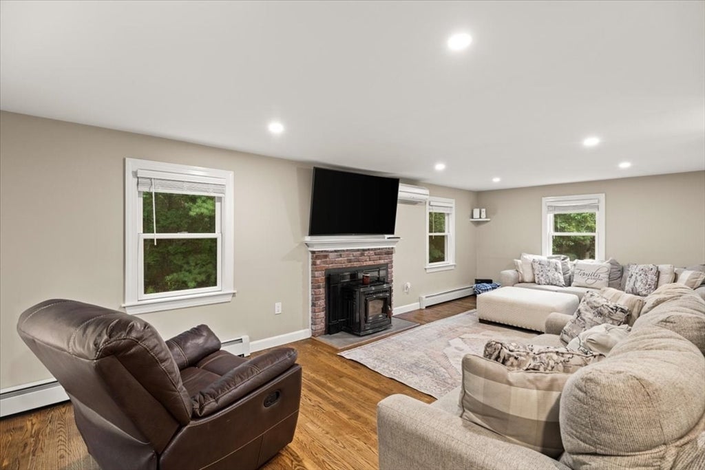 46 Harvard St, Halifax, MA, 46 Harvard St, Halifax, MA Photo #19