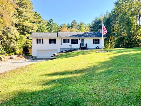 149 Berry Corner Rd Charlton MA 01507