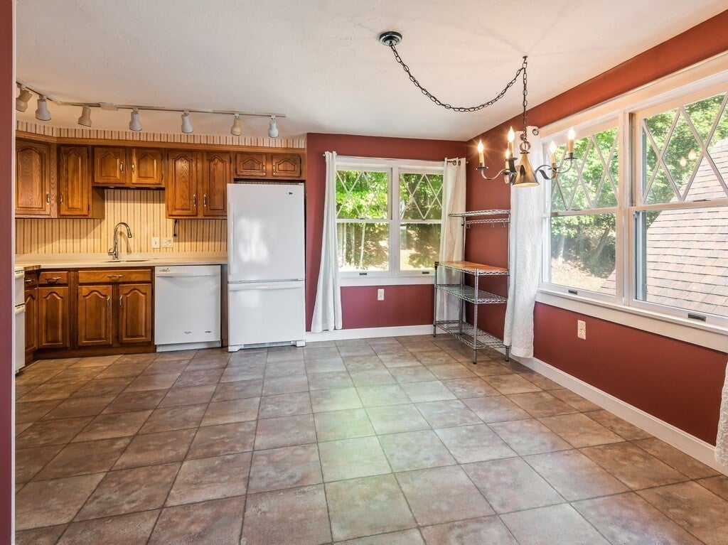 76 Bancroft St #C3, Auburn, MA, 76 Bancroft St #C3, Auburn, MA Photo #11