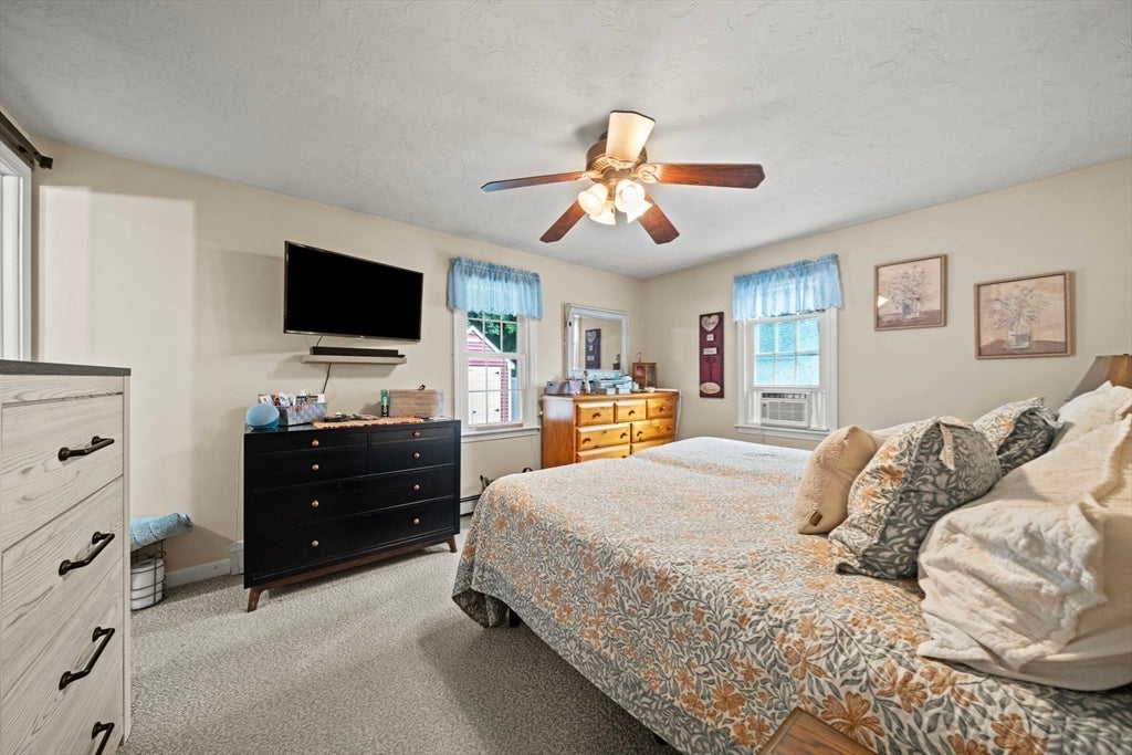 21 Corinth DR, Worcester, MA Photo #21
