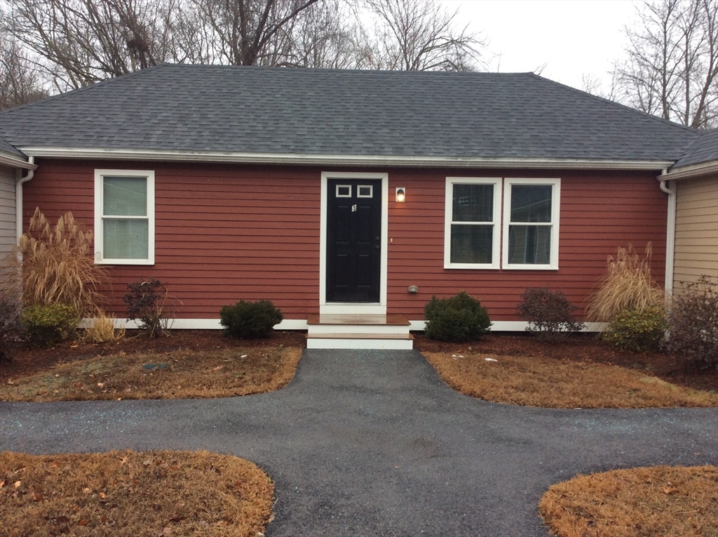 142 Parker Street 3