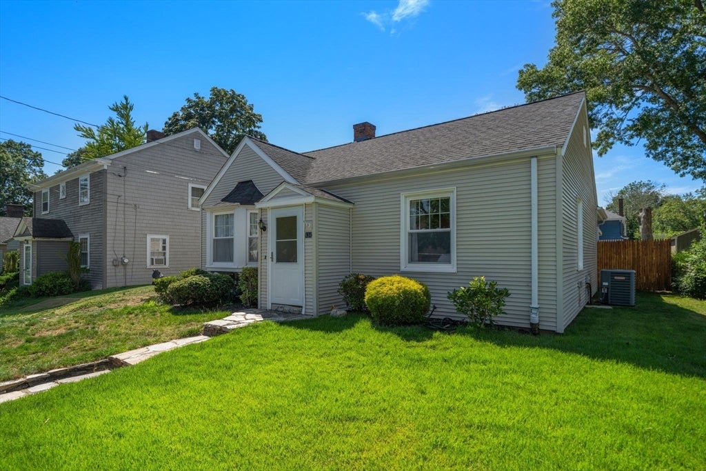 434 Eldridge St, Fall River, MA Photo #7