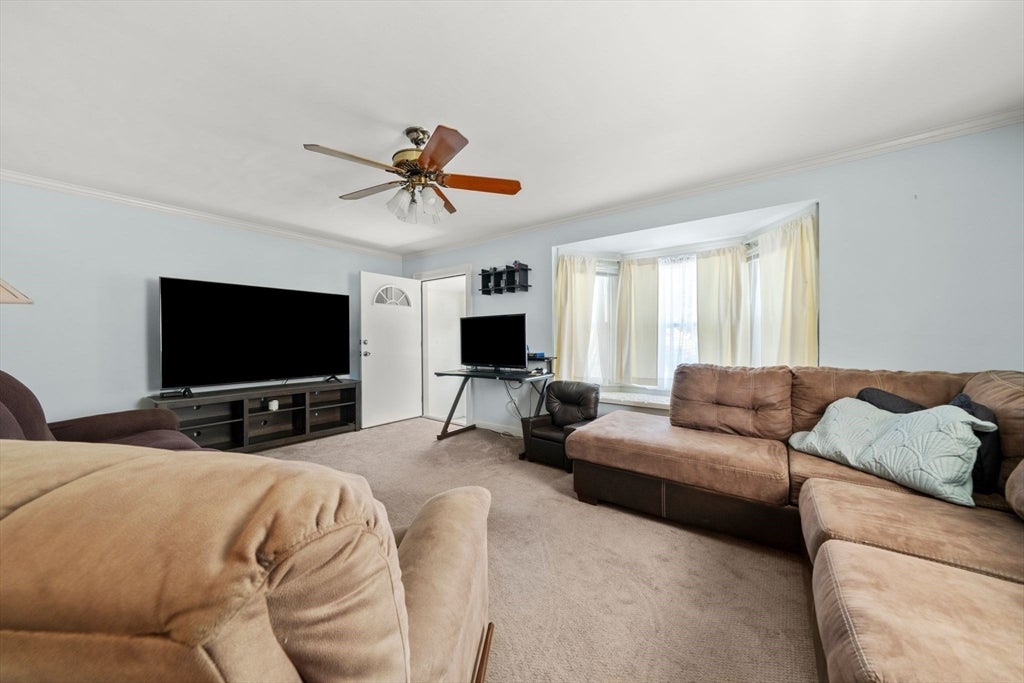 434 Eldridge St, Fall River, MA Photo #12