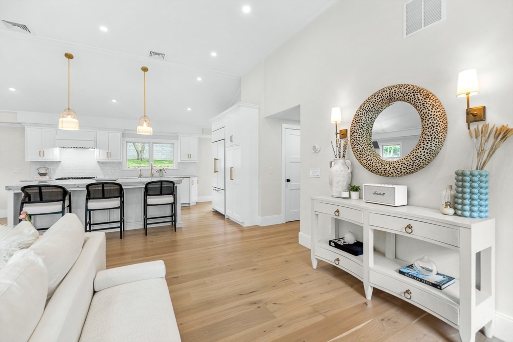 41 Sunset Road