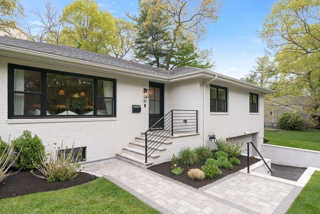 41 Sunset Road