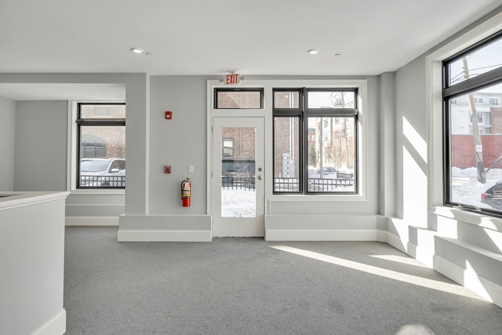 120 Brookside C1