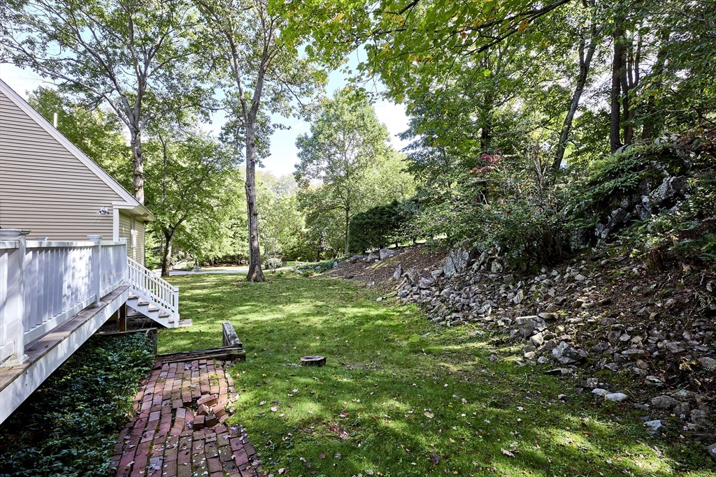 375 Atherton