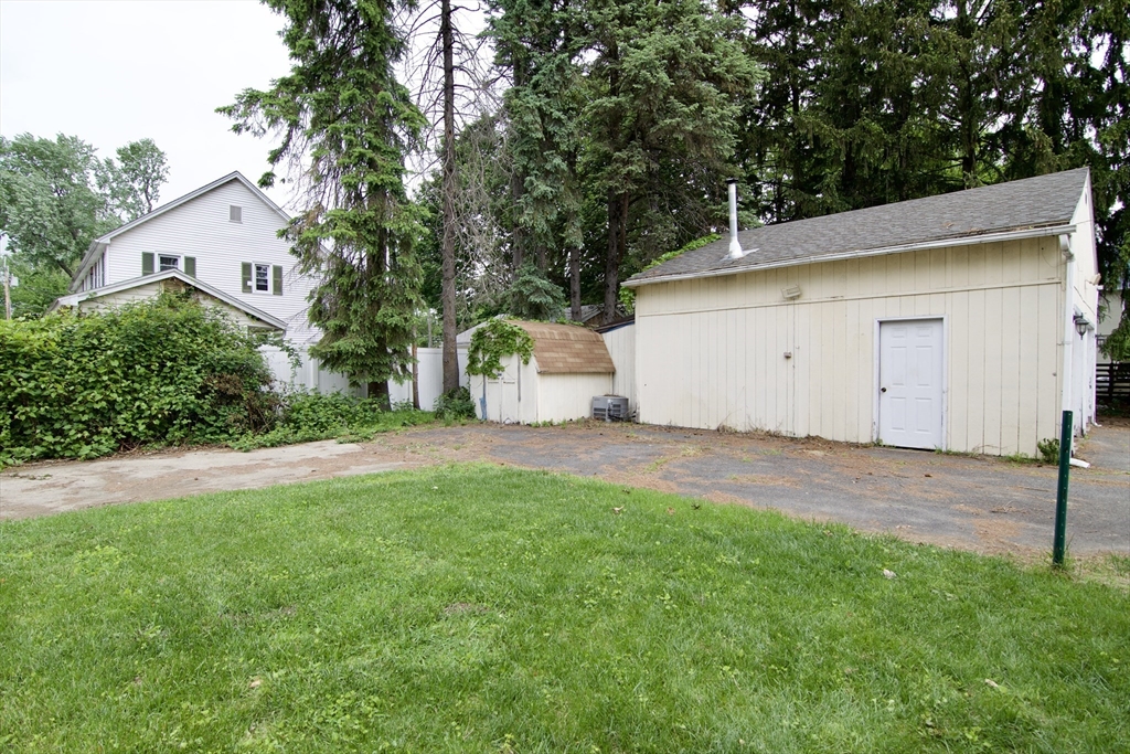 82 Worcester St