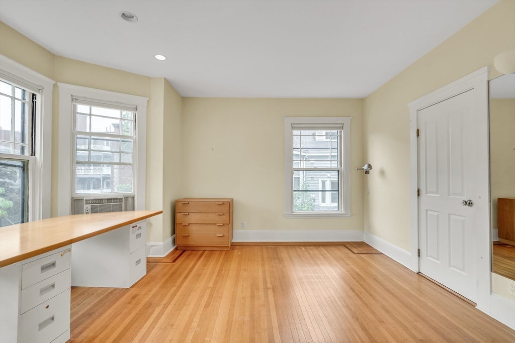 16 Harris St, Brookline, MA, 16 Harris St, Brookline, MA Photo #19