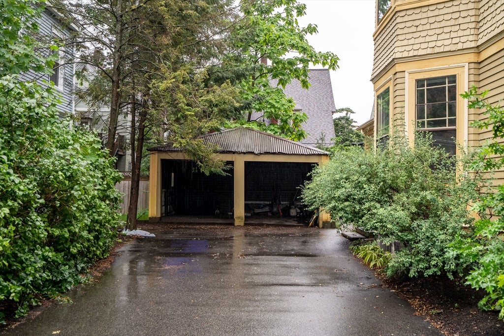 16 Harris St, Brookline, MA, 16 Harris St, Brookline, MA Photo #41