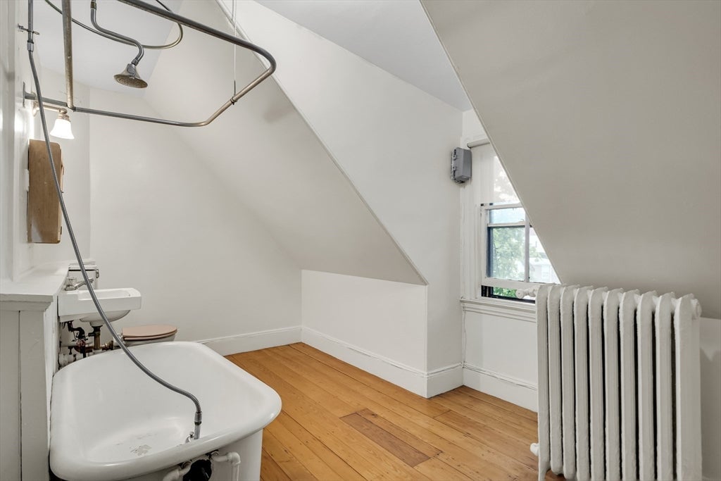16 Harris St, Brookline, MA, 16 Harris St, Brookline, MA Photo #31