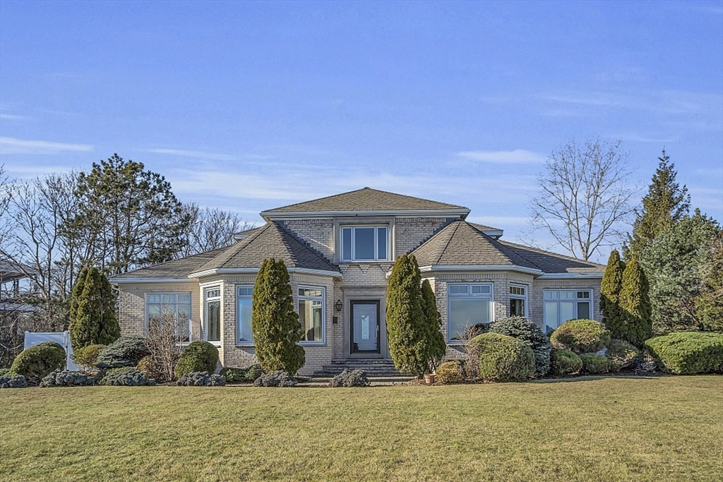 3 Cliff St