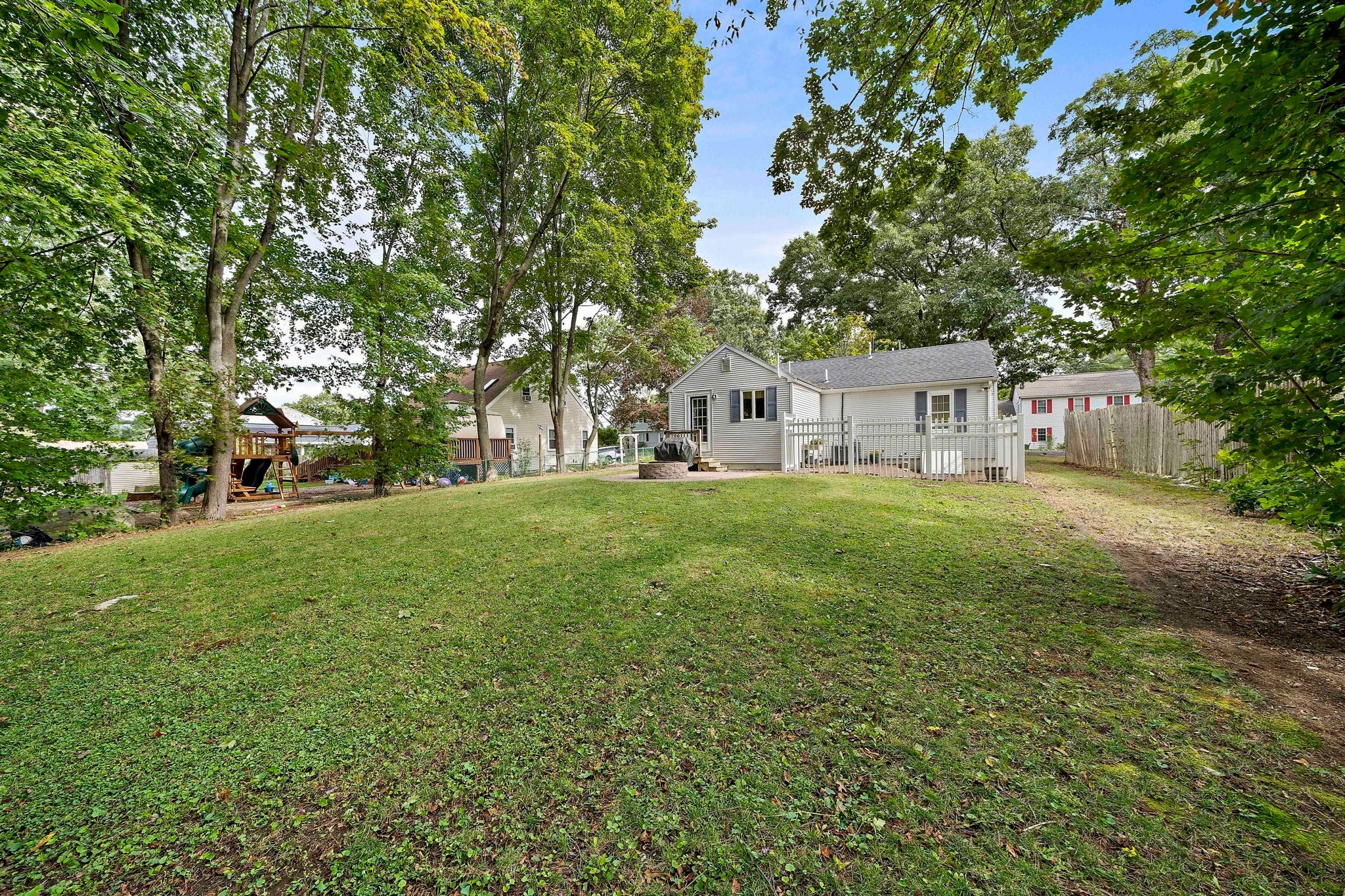 45 Coleman St, Abington, MA, 45 Coleman St, Abington, MA Photo #19