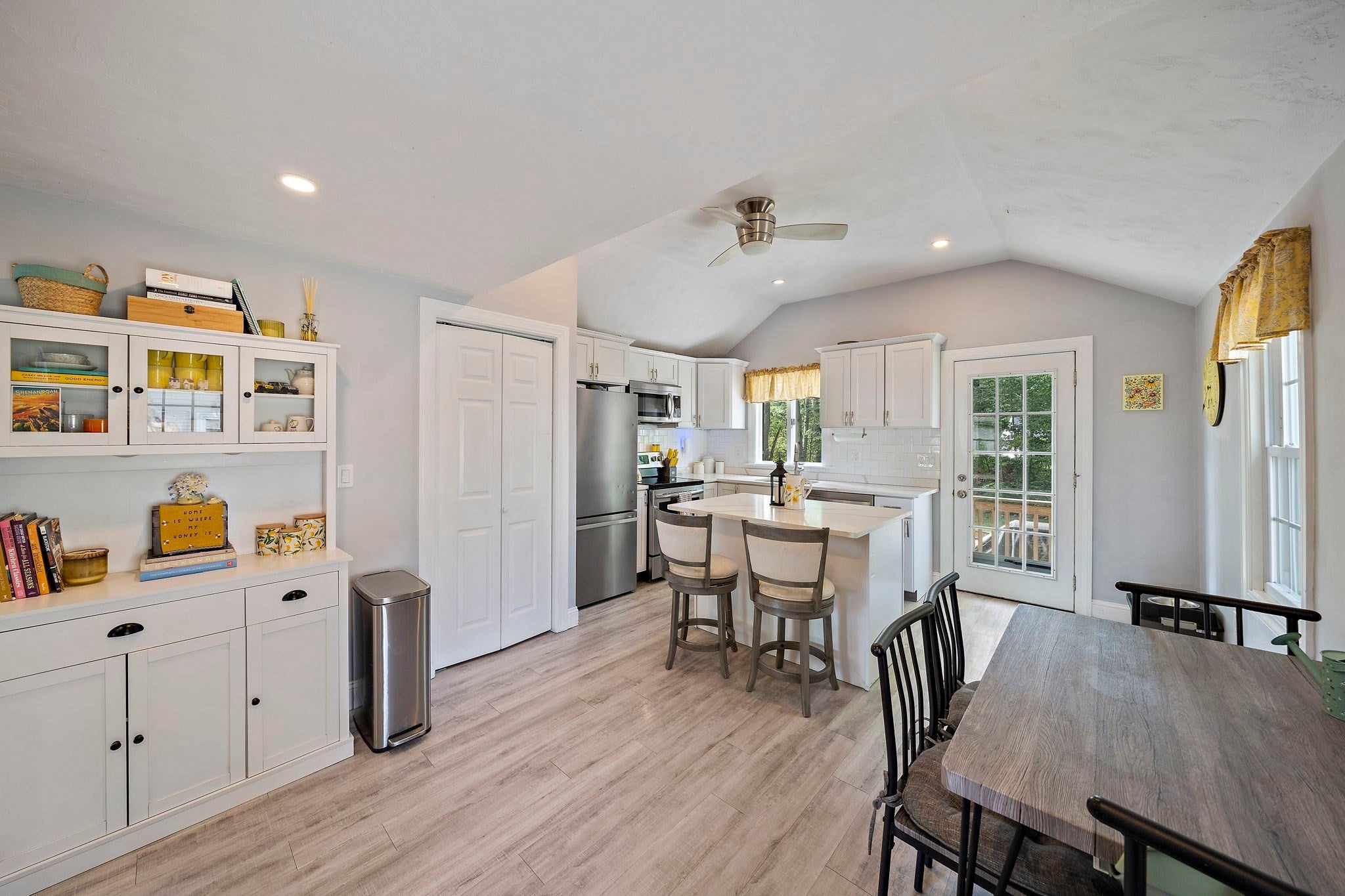 45 Coleman St, Abington, MA, 45 Coleman St, Abington, MA Photo #4