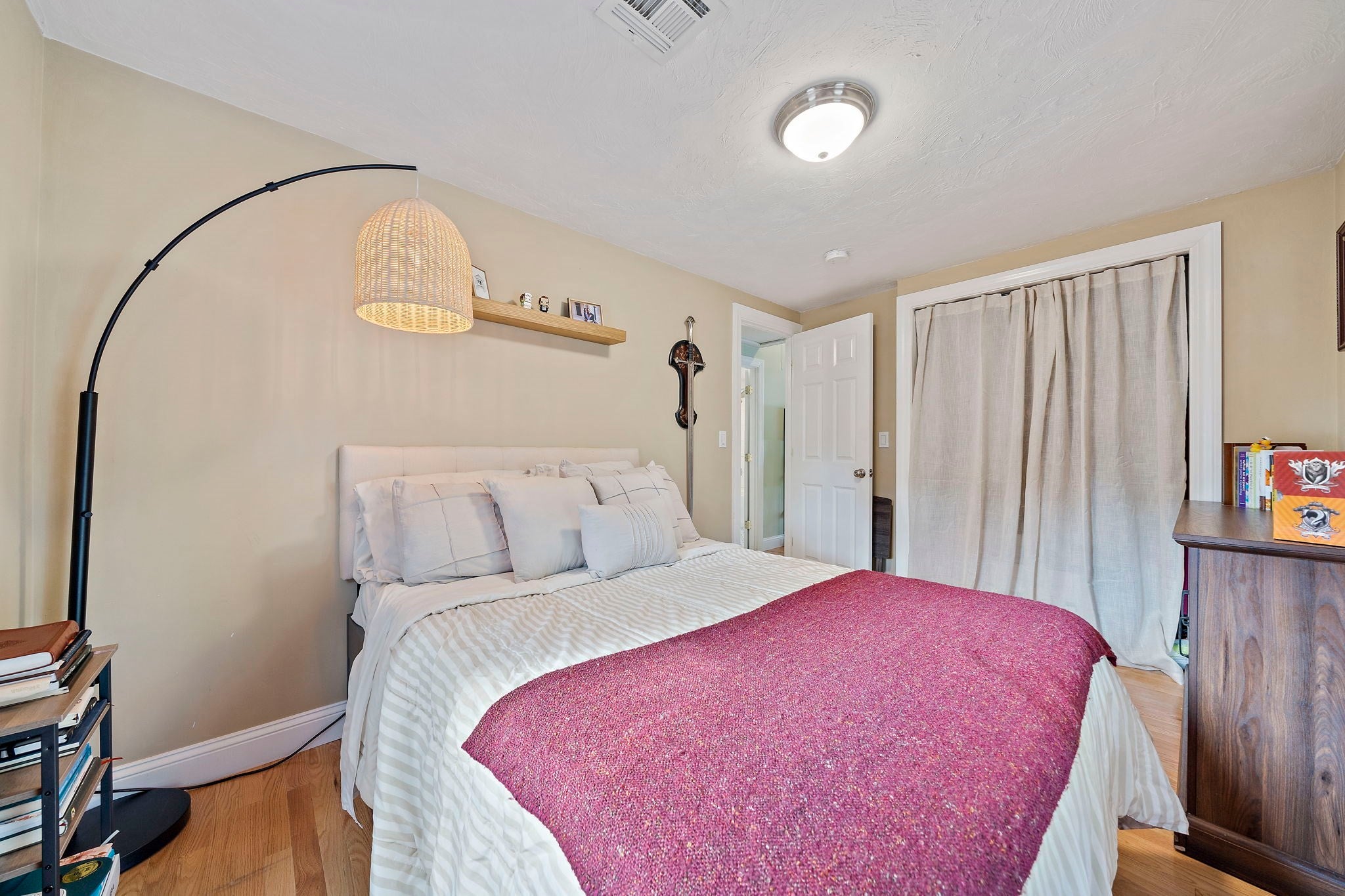 45 Coleman St, Abington, MA, 45 Coleman St, Abington, MA Photo #12