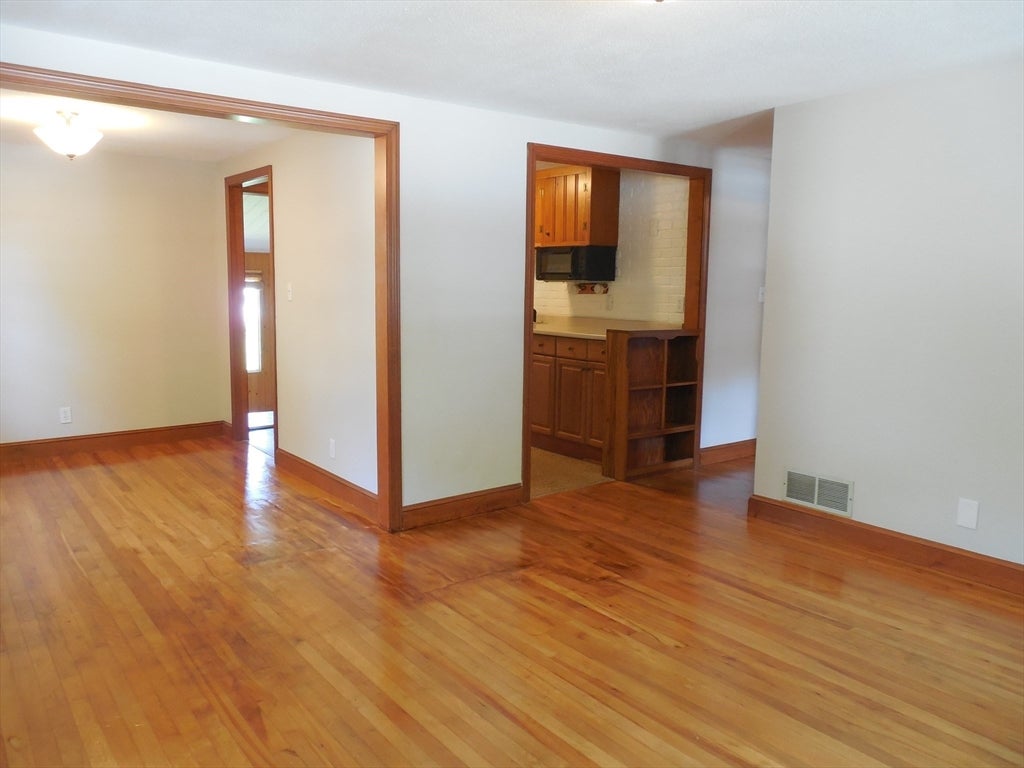 1701 Trapelo Rd 1