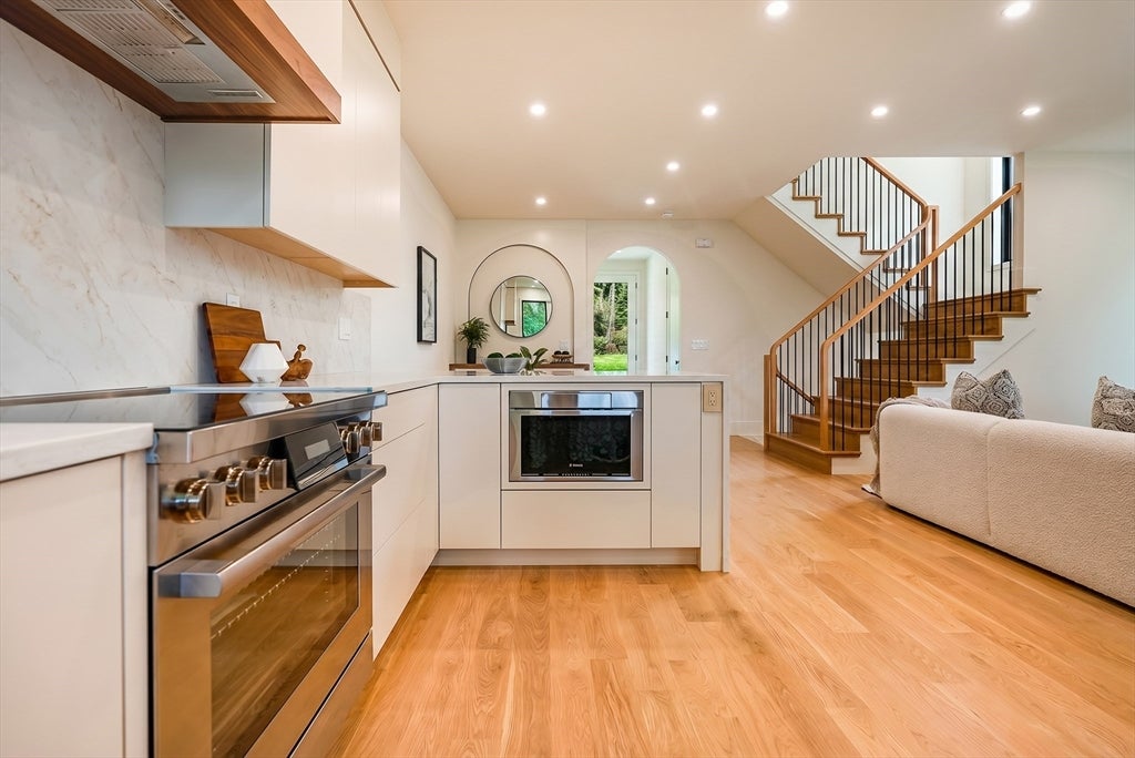 34 West Street B, Newton MA 02458