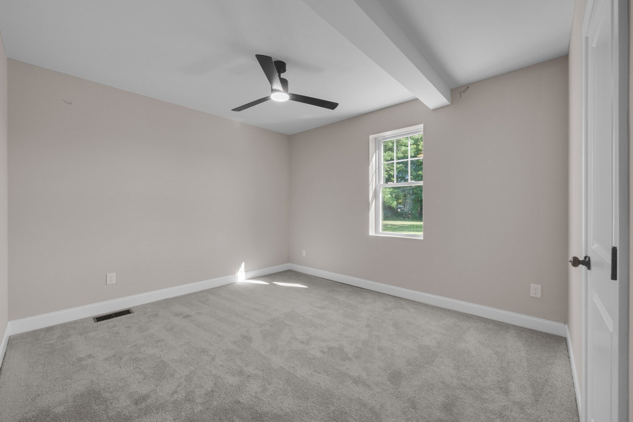 765 Massachusetts Avenue #B, Lunenburg, MA Photo #20