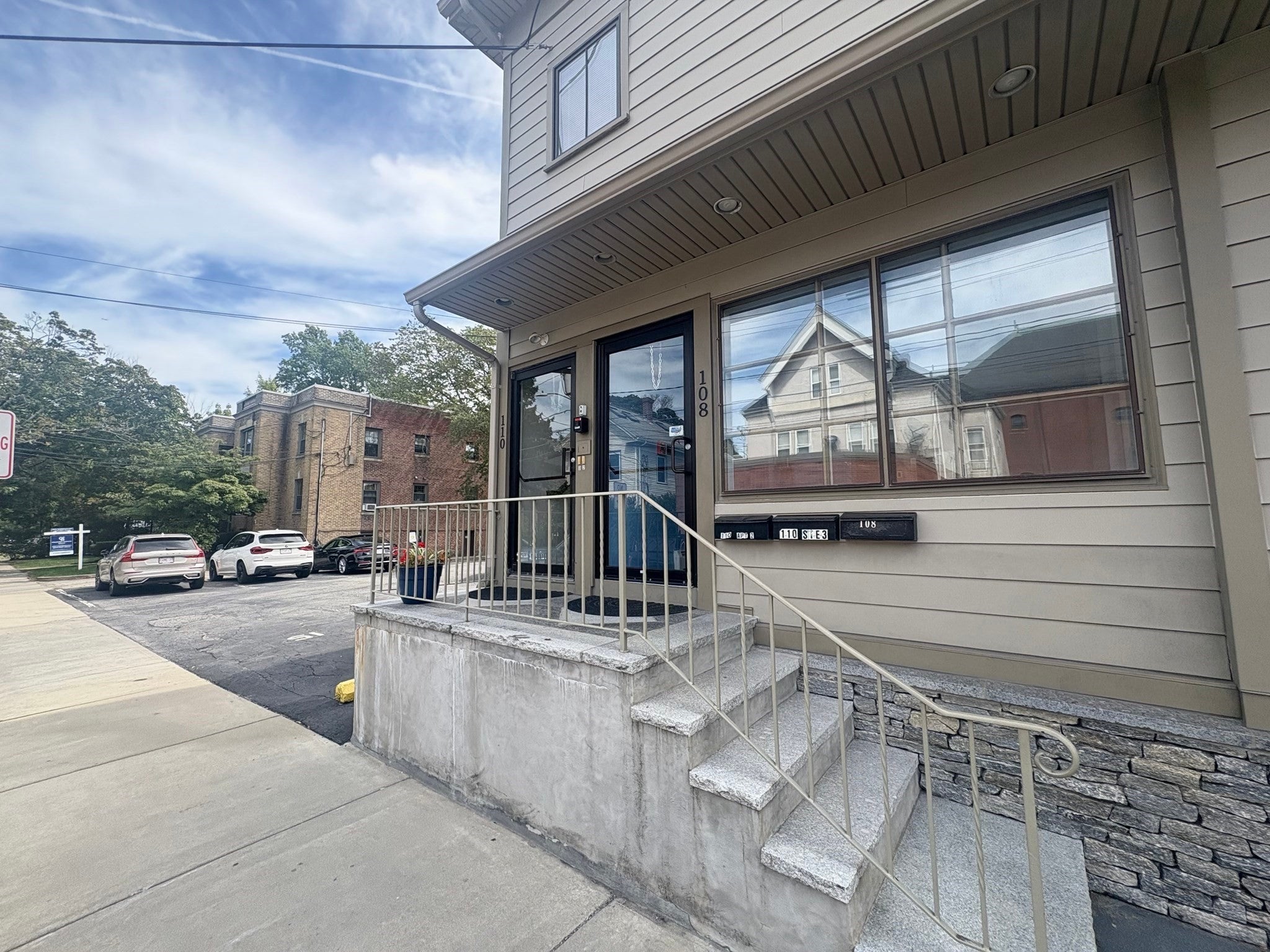 110 Madison Ave #3, Newton, MA, 110 Madison Ave #3, Newton, MA Photo #1