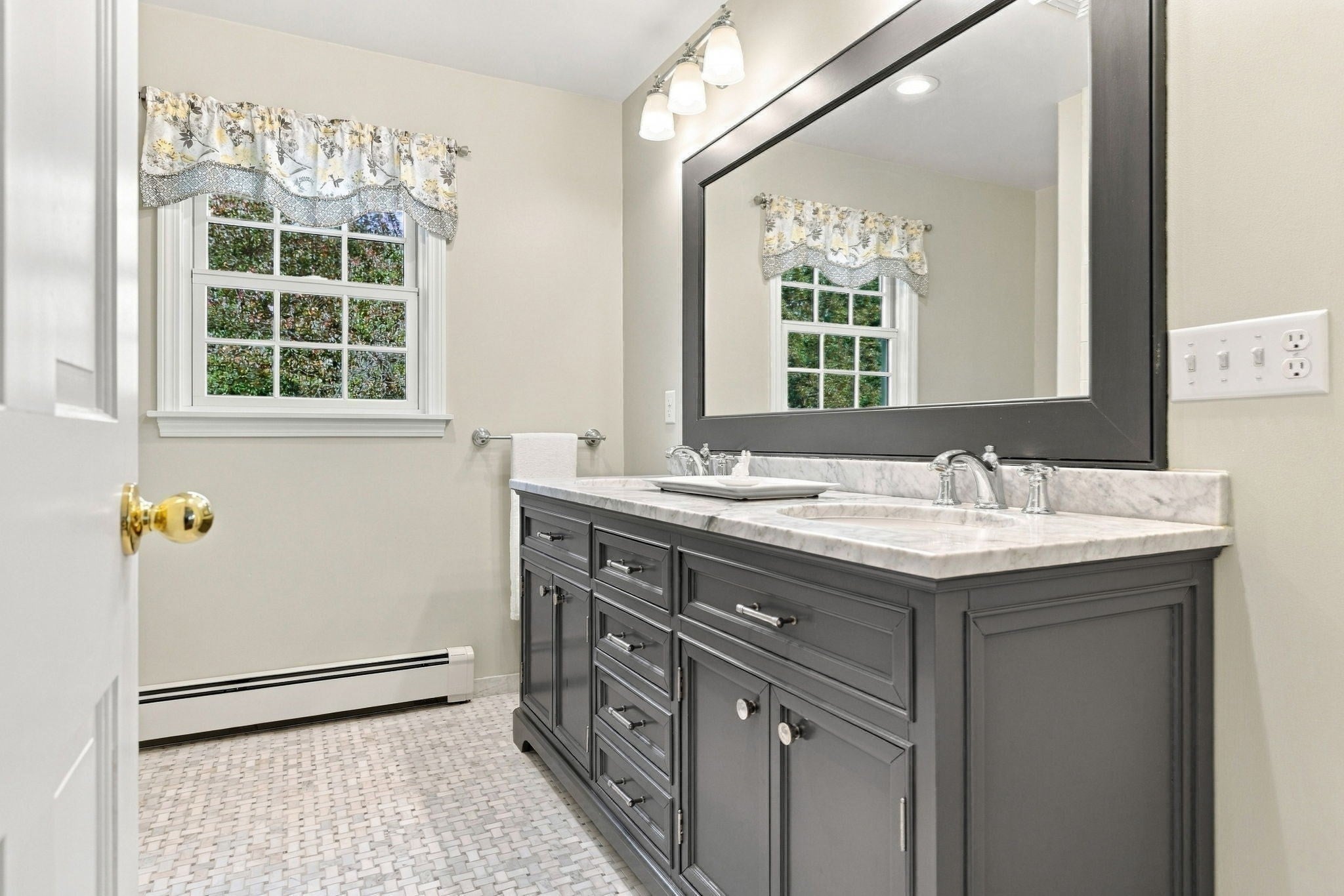 37 Smithshire Est, Andover, MA, 37 Smithshire Est, Andover, MA Photo #22